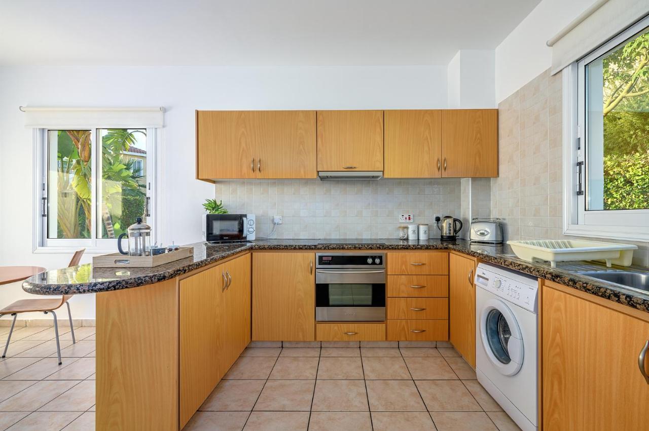 Villa Haven By Ezoria Villas Coral Bay Bagian luar foto