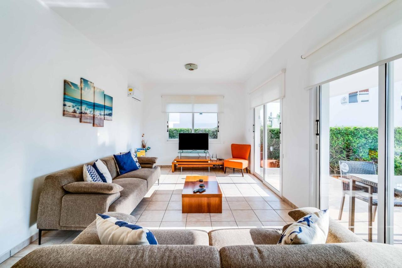 Villa Haven By Ezoria Villas Coral Bay Bagian luar foto